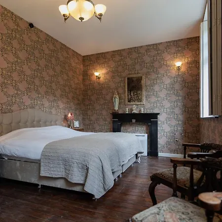 Les Bruyeres Tatil Evi